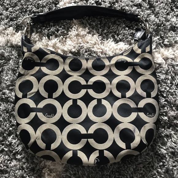 Coach Shoulder Bag - Picture 2 of 6